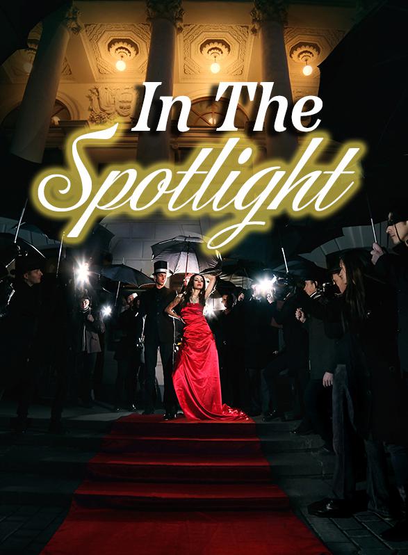 Story Game: In the Spotlight Book Cover Image